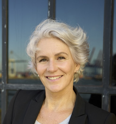Kirsti Ausbildung Psychedelische Begleitung